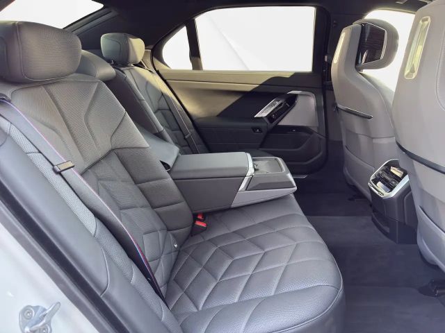 BMW i7 Sedan xDrive60