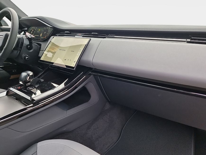 Land Rover Range Rover Sport P635 SV+