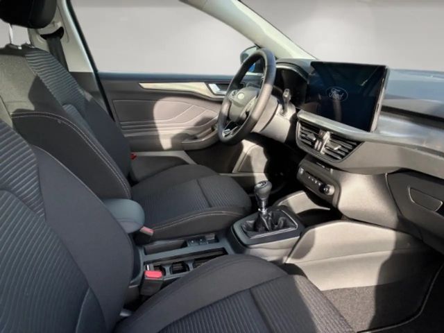 Ford Focus Titanium Wagon