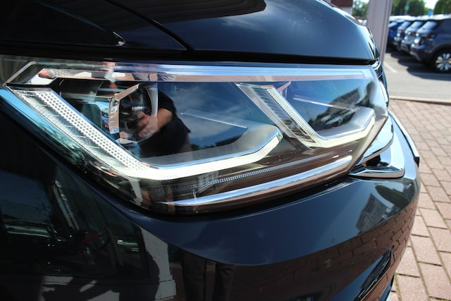 Volkswagen Tiguan 2.0 TDI DSG Sport