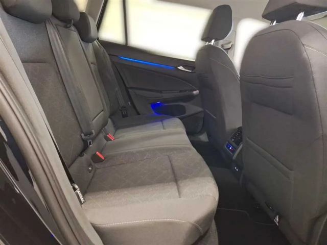 Volkswagen Golf 1.5 eTSI DSG Life