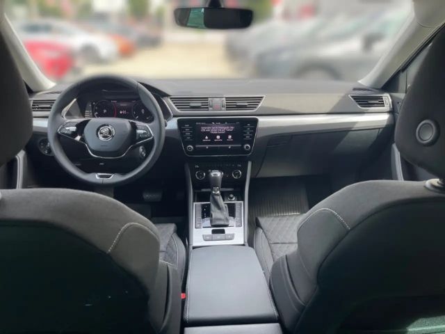 Skoda Superb 1.5 TSI Ambition Combi