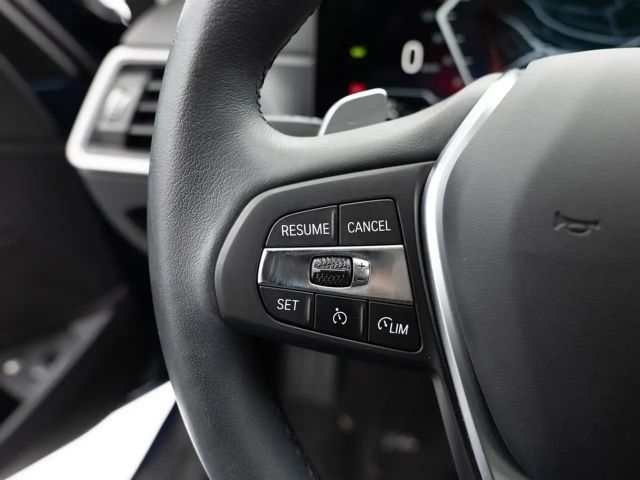 BMW 330 330e Touring xDrive