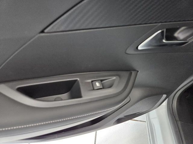 Peugeot 2008 Allure Pack EAT8 PureTech