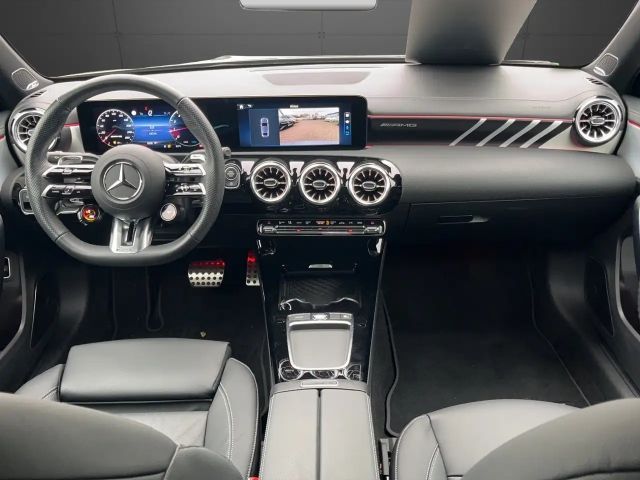 Mercedes-Benz A 35 AMG 4MATIC AMG Line