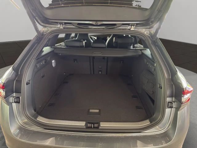 Skoda Superb 2.0 TSI 4x4 Combi Sportline