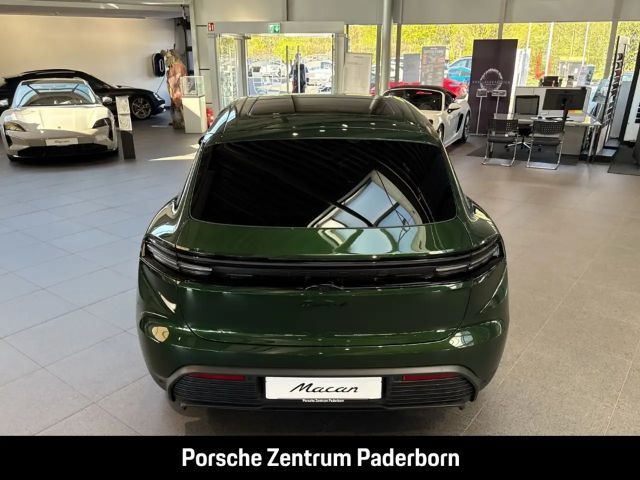 Porsche Macan 4