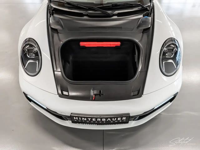 Porsche 911 4 Carrera Coupé