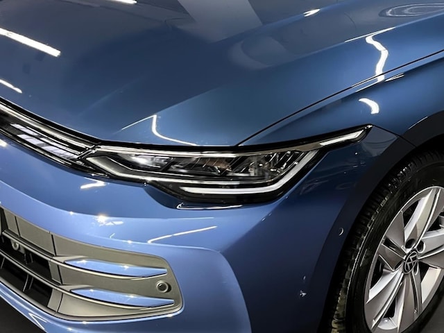 Volkswagen Golf 1.5 eTSI DSG Golf VIII Life