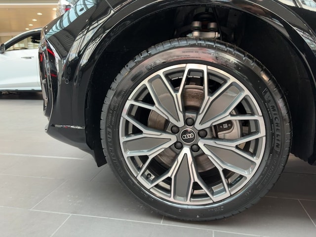 Audi Q5 Quattro S-Tronic