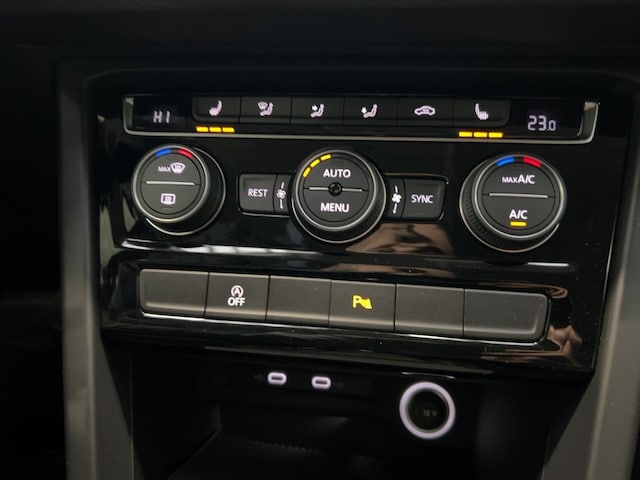 Volkswagen Touran 1.5 TSI DSG