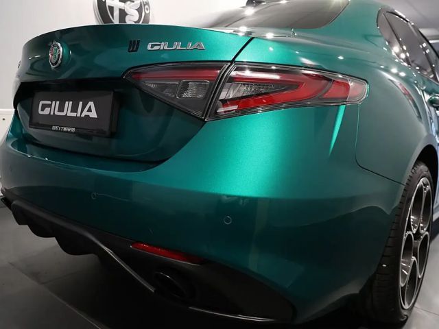 Alfa Romeo Giulia AT8 Q4 Veloce
