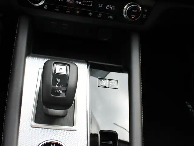 Mitsubishi Outlander 4WD PHEV