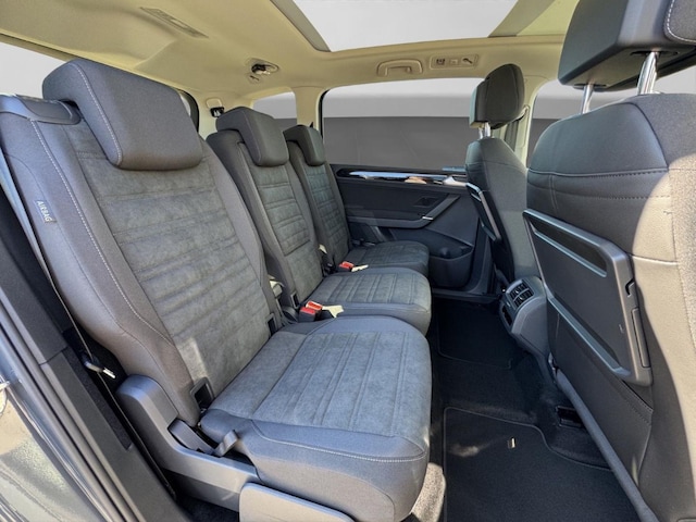 Volkswagen Touran 2.0 TDI DSG Highline