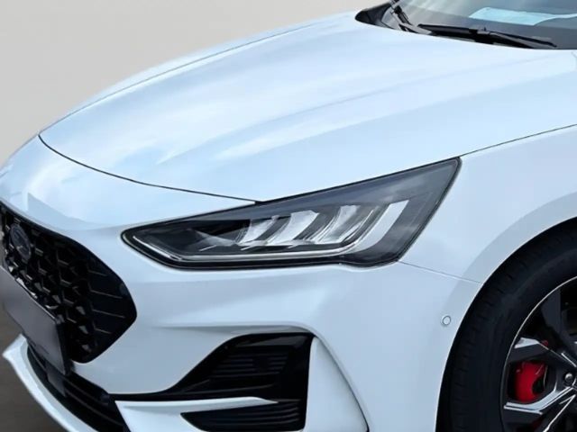 Ford Focus ST Line Wagon