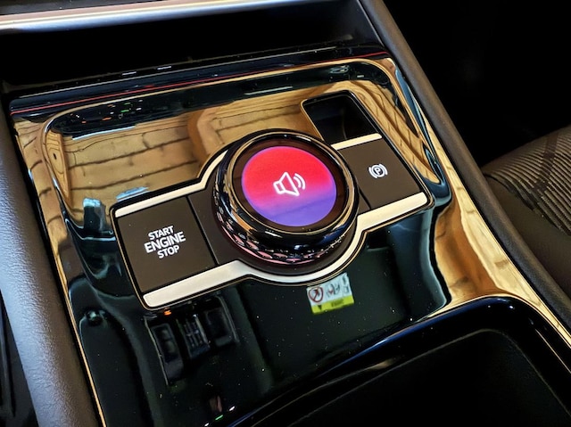 Volkswagen Tiguan Tiguan 2,0   R-L  DT142 TDID7A