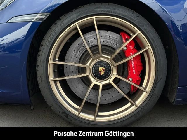 Porsche 992 4 Cabrio Carrera GTS