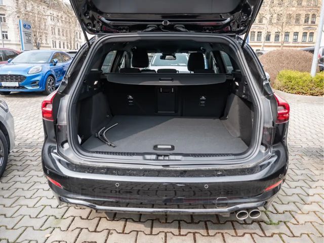 Ford Focus ST Line Wagon