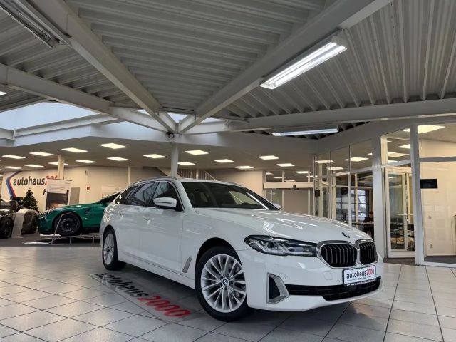 BMW 520 520d Luxury Line