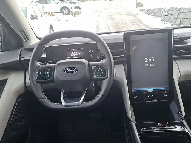 Ford Explorer AWD EV Premium