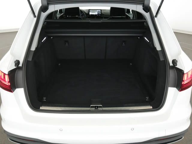 Audi A4 40 TFSI Avant S-Tronic