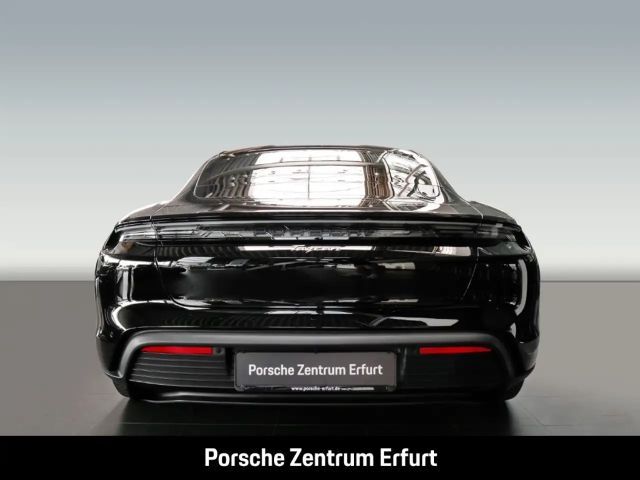 Porsche Taycan Performance Plus