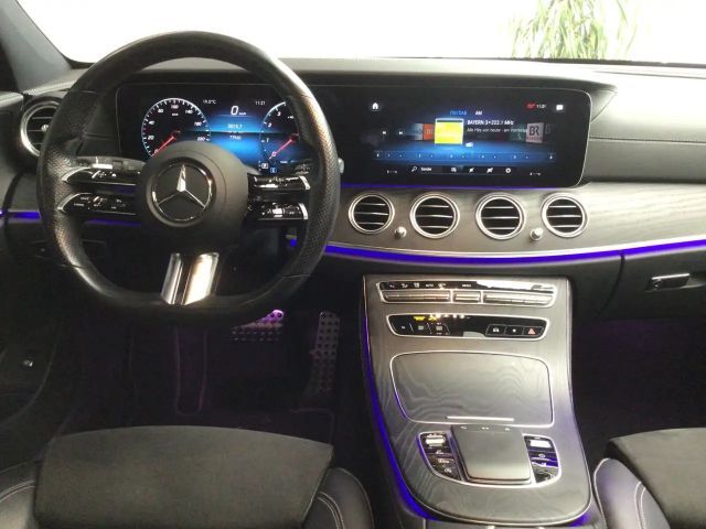 Mercedes-Benz E 200 4MATIC AMG Line Estate