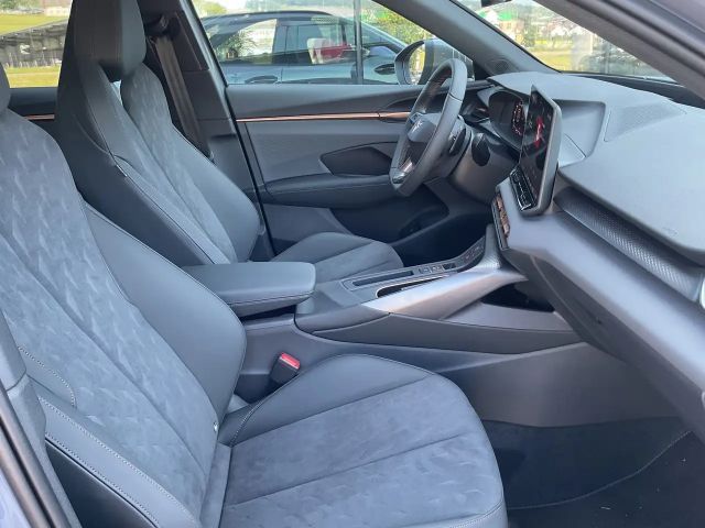 Cupra Terramar 1.5 e-Hybrid