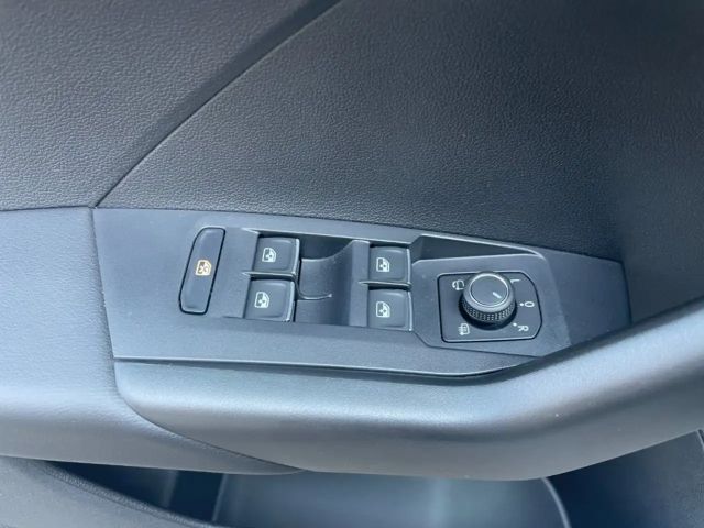 Volkswagen T-Cross Life 1.0 TSI