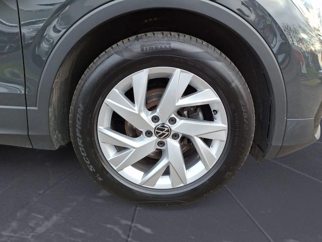 Volkswagen Tiguan DSG Elegance Elegance