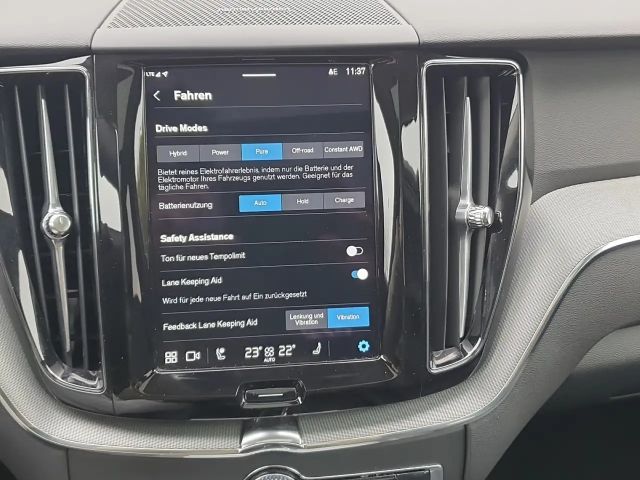 Volvo XC60 AWD Dark Plus T6