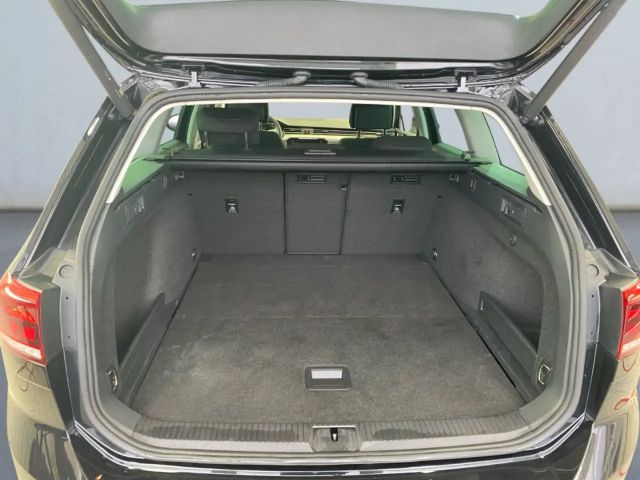 Volkswagen Passat 2.0 TDI Business DSG Variant