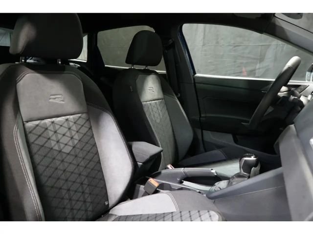 Volkswagen Taigo DSG R-Line Style