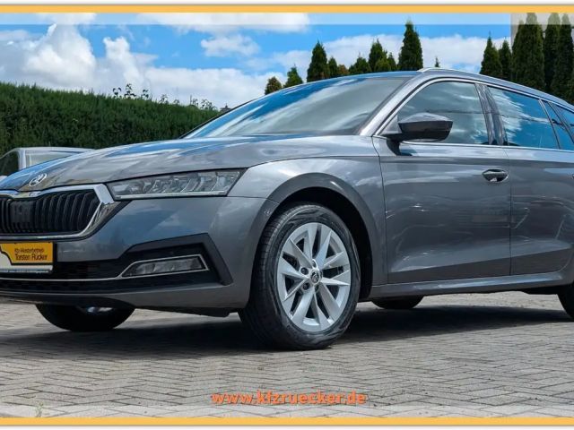Skoda Octavia Combi Style Style