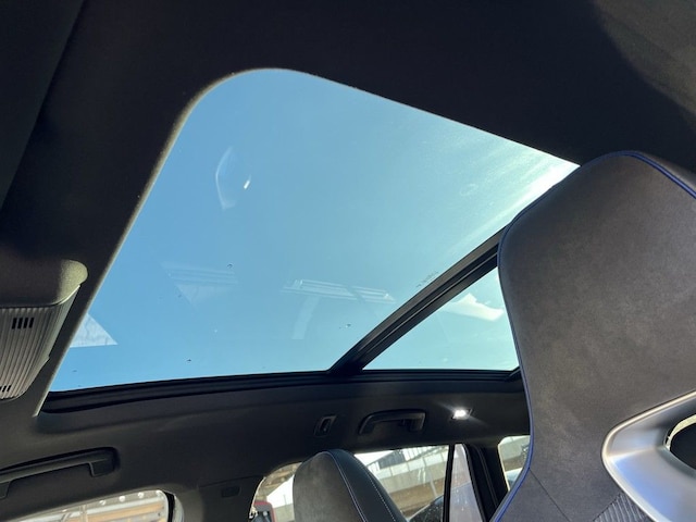 Volkswagen Passat DSG R-Line