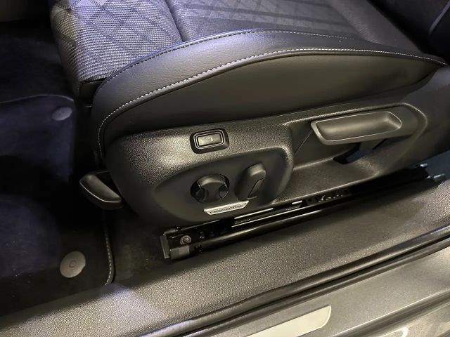 Volkswagen Passat 2.0 TDI R-Line Variant