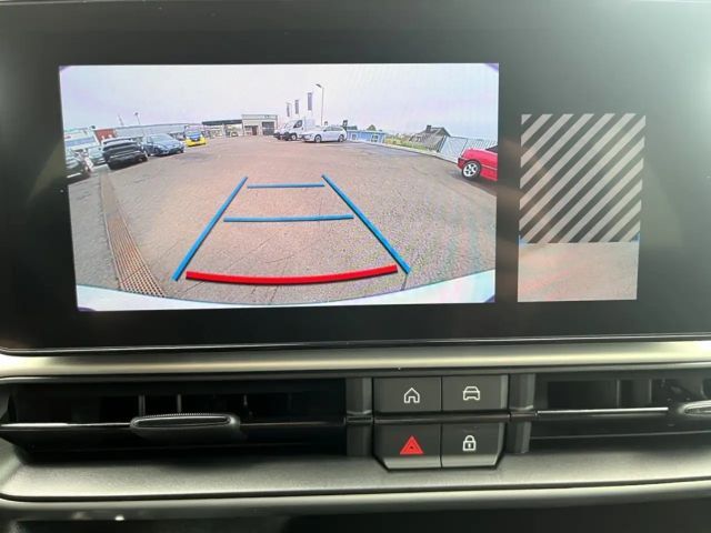 Jeep Avenger Upland MHEV 136 4XE