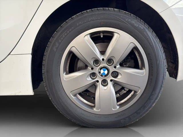 BMW 116 116d Advantage pakket Sedan