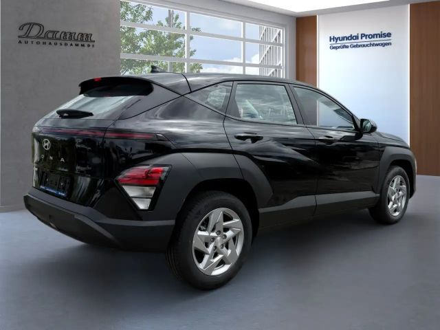 Hyundai Kona 2WD Select