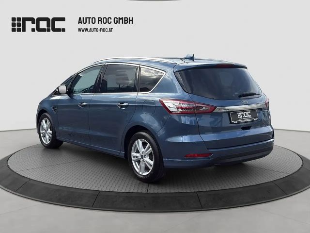 Ford S-Max Titanium