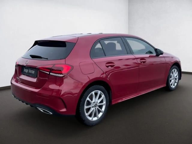 Mercedes-Benz A 250 A 250 e AMG Line