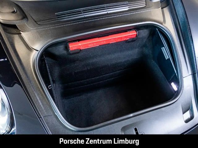 Porsche 992 Carrera Coupé