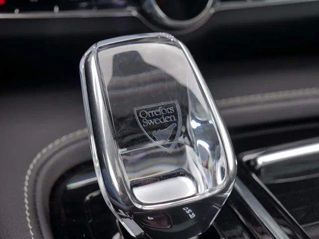 Volvo S90 AWD Dark T8 Ultimate