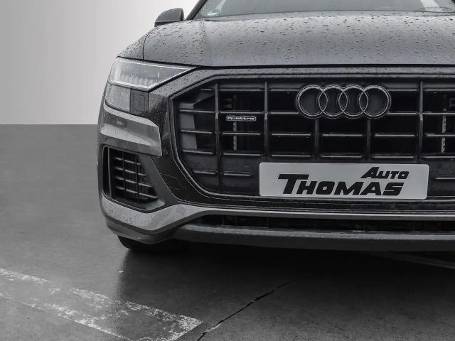 Audi Q8 55 TFSI Hybride Quattro S-Line