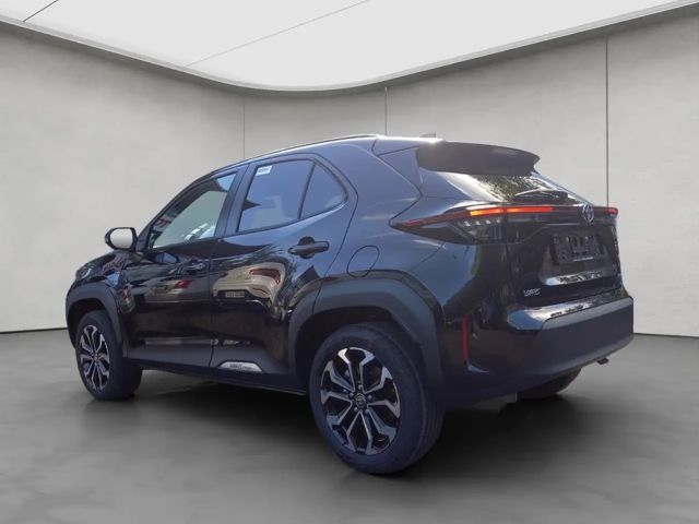 Toyota Yaris Cross Teamplayer,Safety-Paket,Winter-Paket