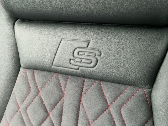 Audi Q4 e-tron Quattro