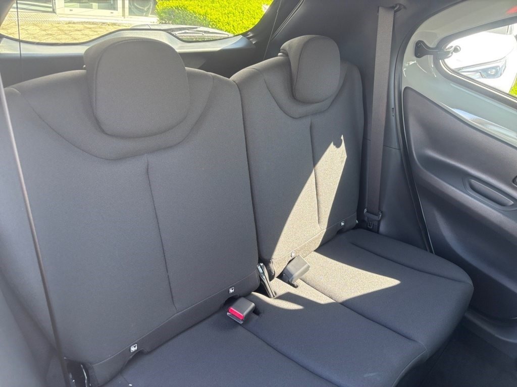 Toyota Aygo X 5-deurs Basis