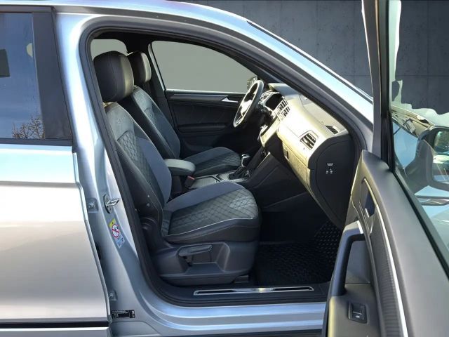 Volkswagen Tiguan 2.0 TDI DSG R-Line