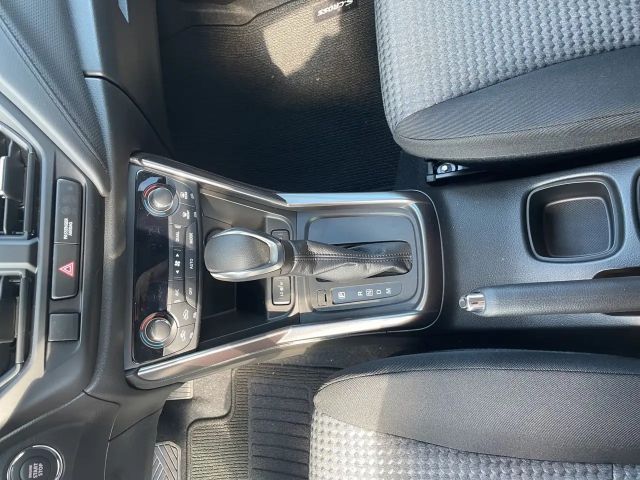 Suzuki S-Cross Hybrid