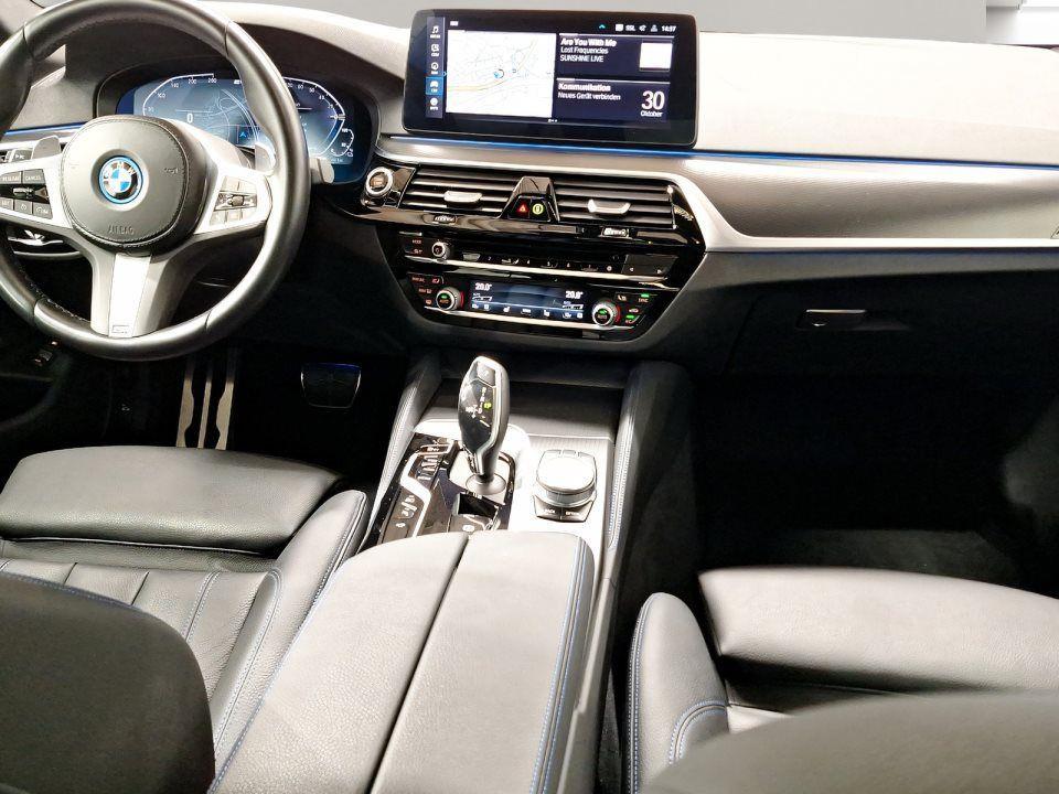 BMW 545 545e Sedan xDrive